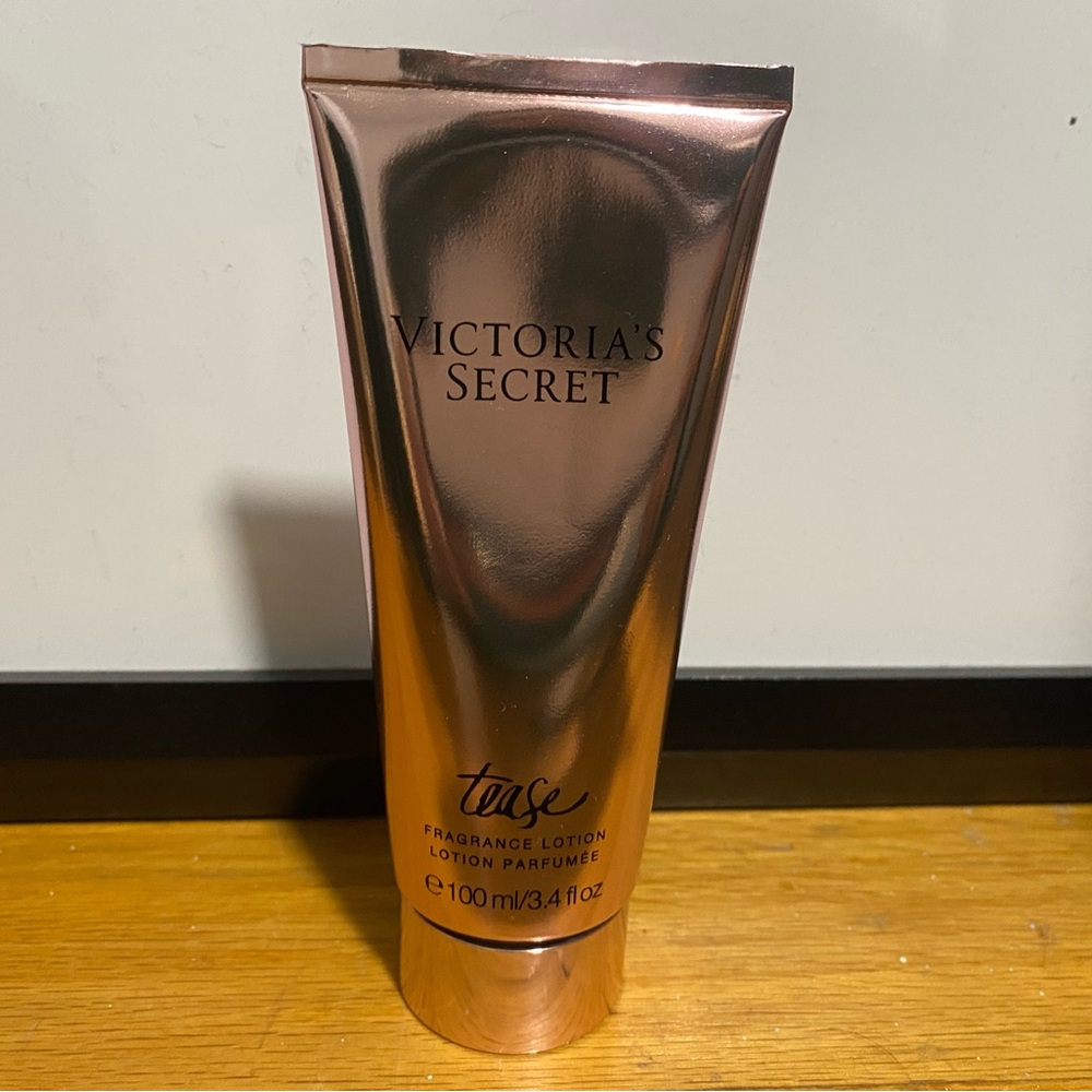 Victoria's Secret Tease Fragrance Lotion